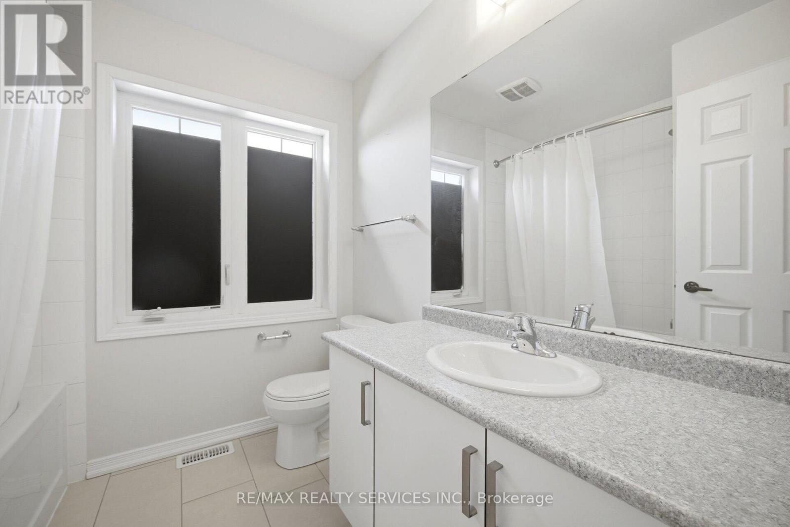 144 Baffin Crescent, Brampton, Ontario  L7A 4K9 - Photo 30 - W13141944