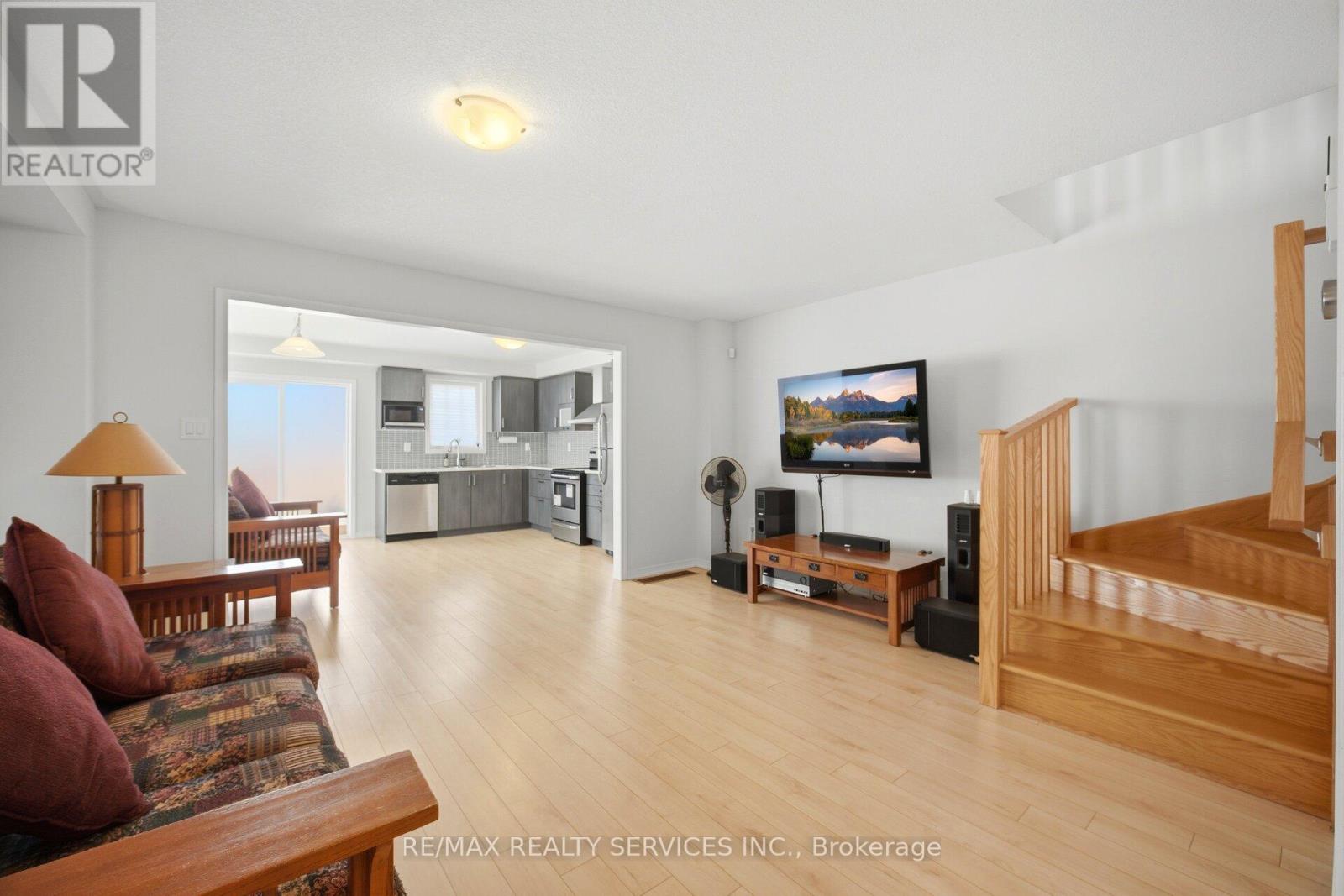 144 Baffin Crescent, Brampton, Ontario  L7A 4K9 - Photo 10 - W13141944