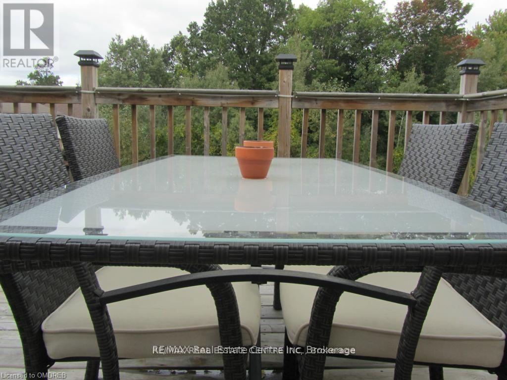 292 Briarmeadow Drive, Kitchener, Ontario  N2A 4L1 - Photo 3 - X13158912