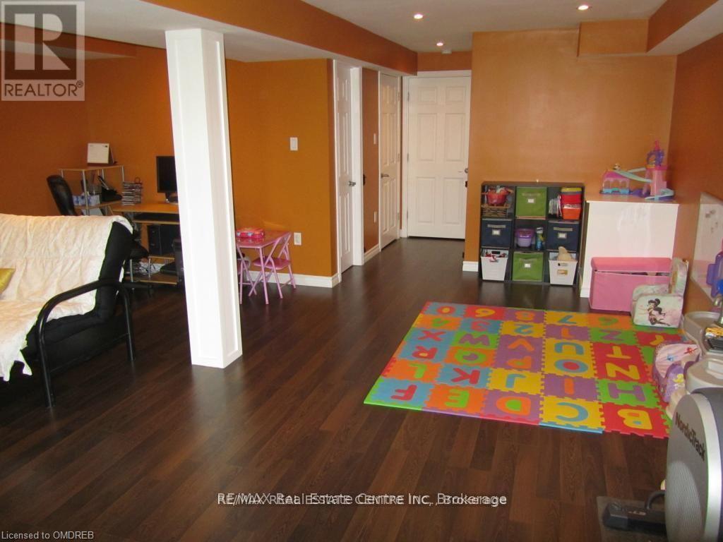292 Briarmeadow Drive, Kitchener, Ontario  N2A 4L1 - Photo 8 - X13158912