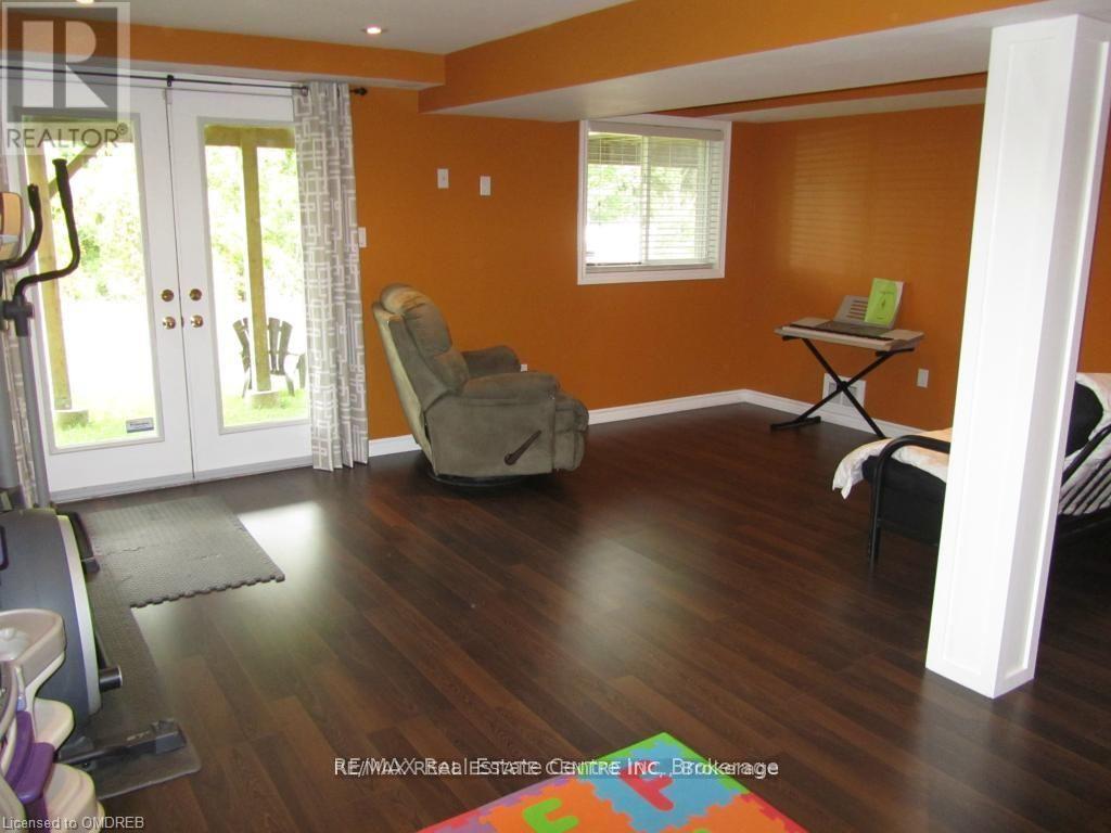 292 Briarmeadow Drive, Kitchener, Ontario  N2A 4L1 - Photo 9 - X13158912