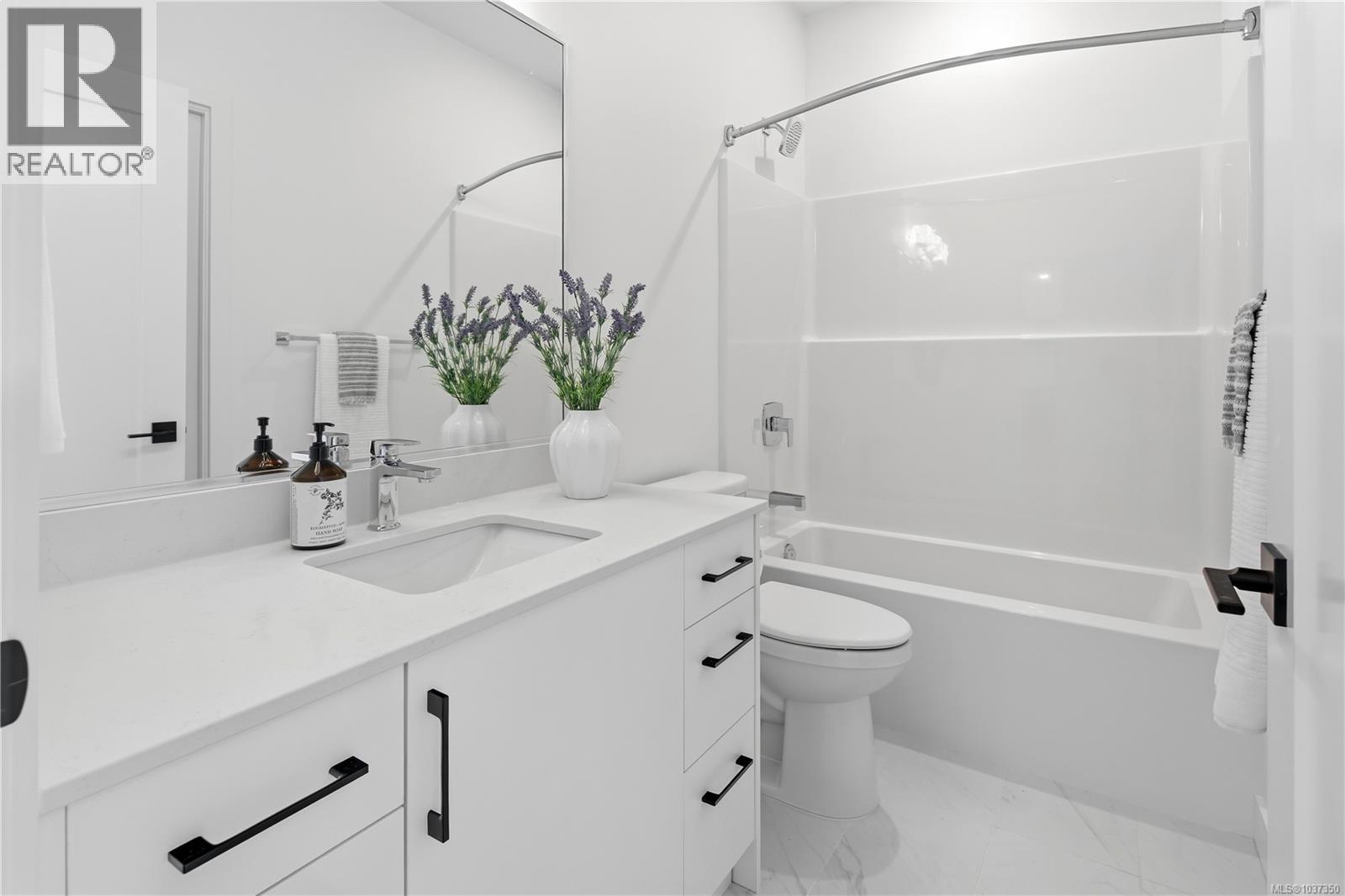 301 7057 Central Saanich Rd, Central Saanich, British Columbia  V8M 1Y3 - Photo 21 - 1037350