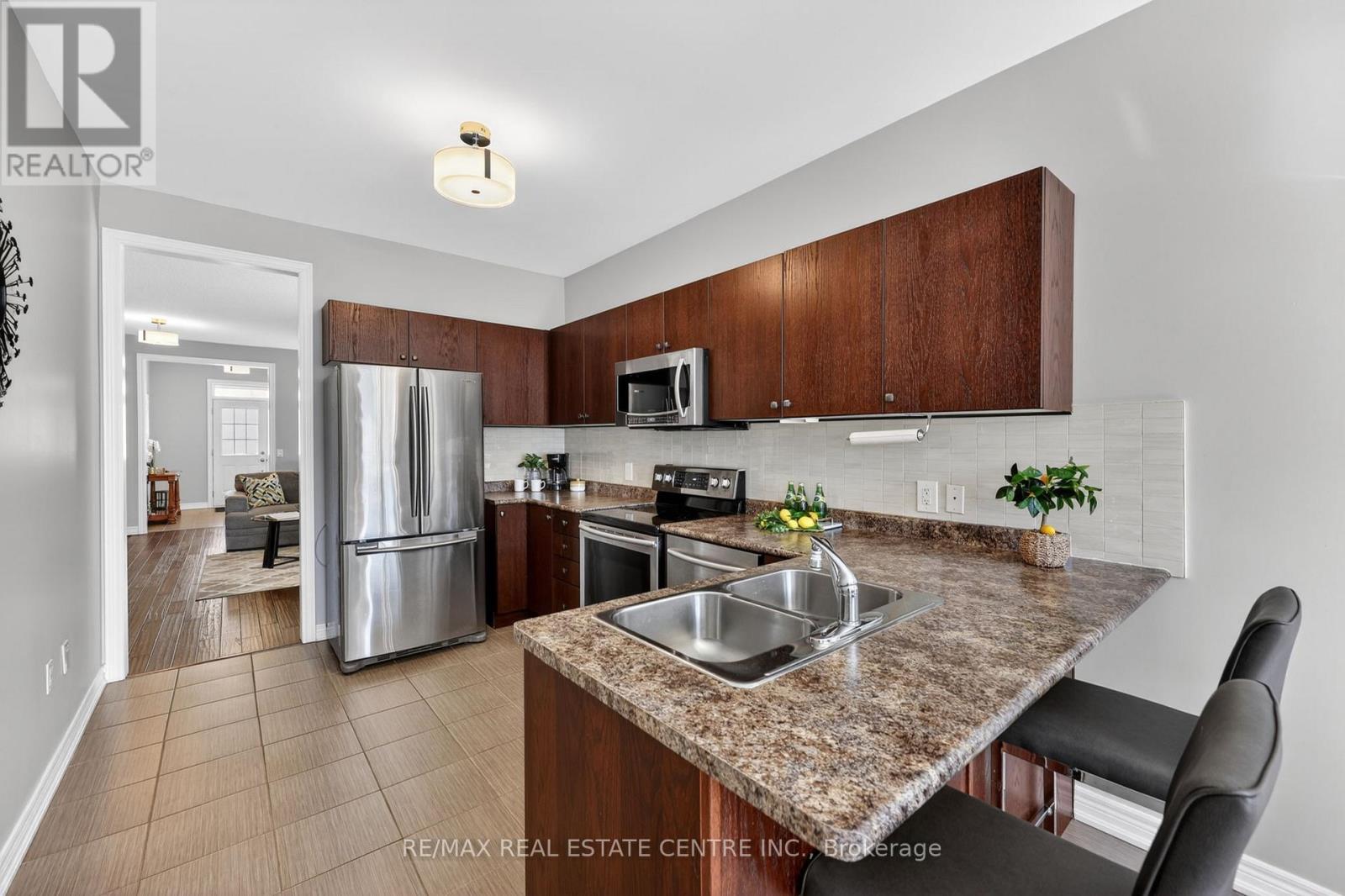 256 Johnson Drive, Shelburne, Ontario  L9V 3V7 - Photo 11 - X13158954