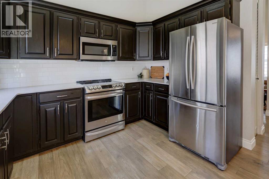 36 Edforth Road NW, Calgary, Alberta  T3A 3V7 - Photo 10 - A2313208