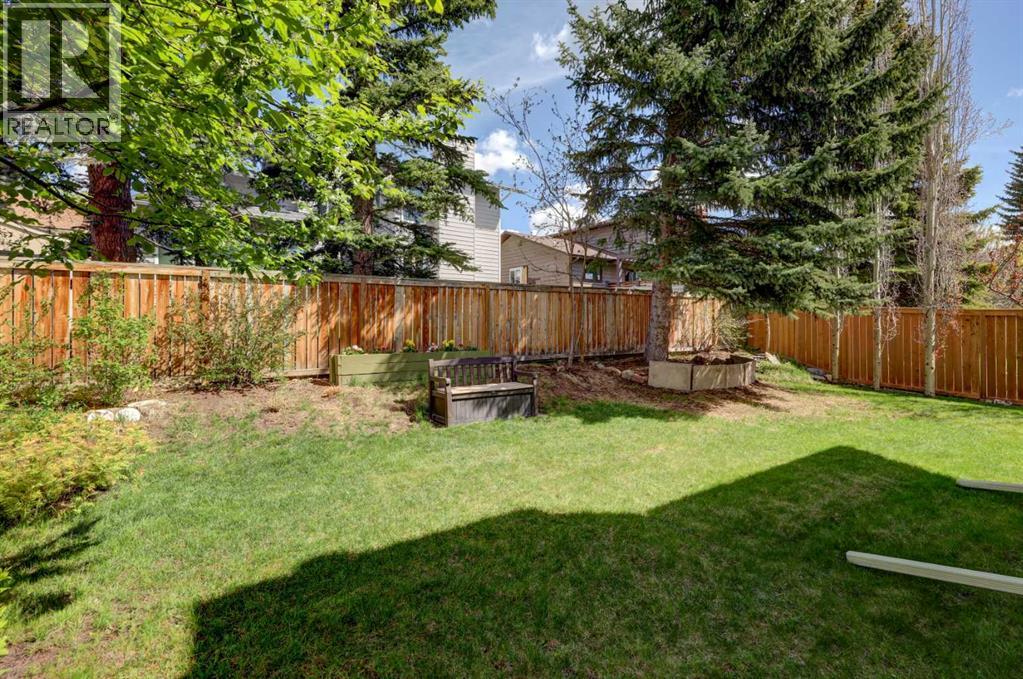 36 Edforth Road NW, Calgary, Alberta  T3A 3V7 - Photo 29 - A2313208