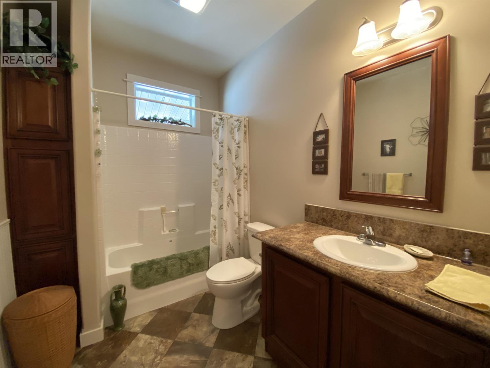 308 Blackstock Road, 100 Mile House, British Columbia  V0K 2E1 - Photo 19 - R3126658