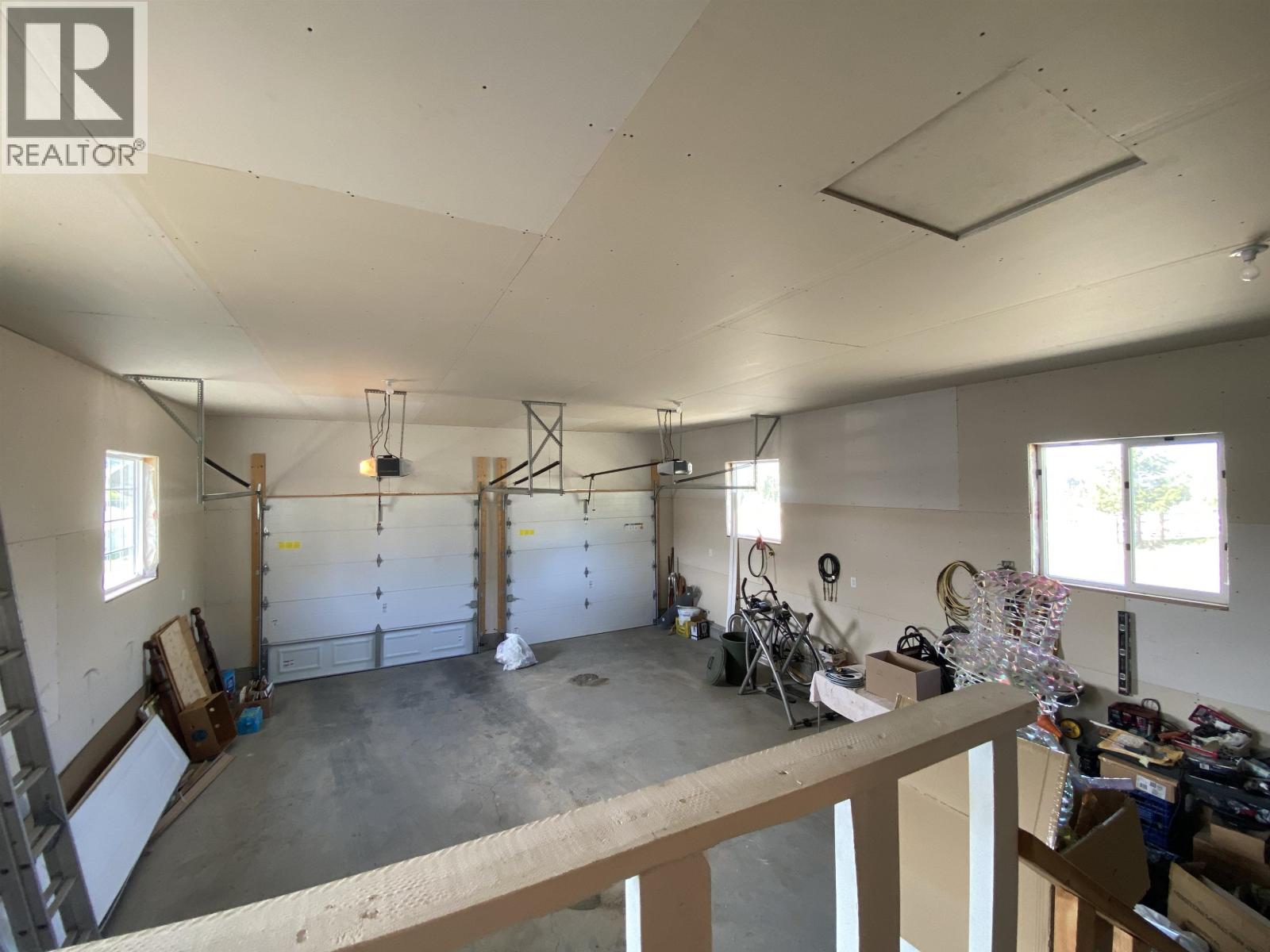 308 Blackstock Road, 100 Mile House, British Columbia  V0K 2E1 - Photo 21 - R3126658
