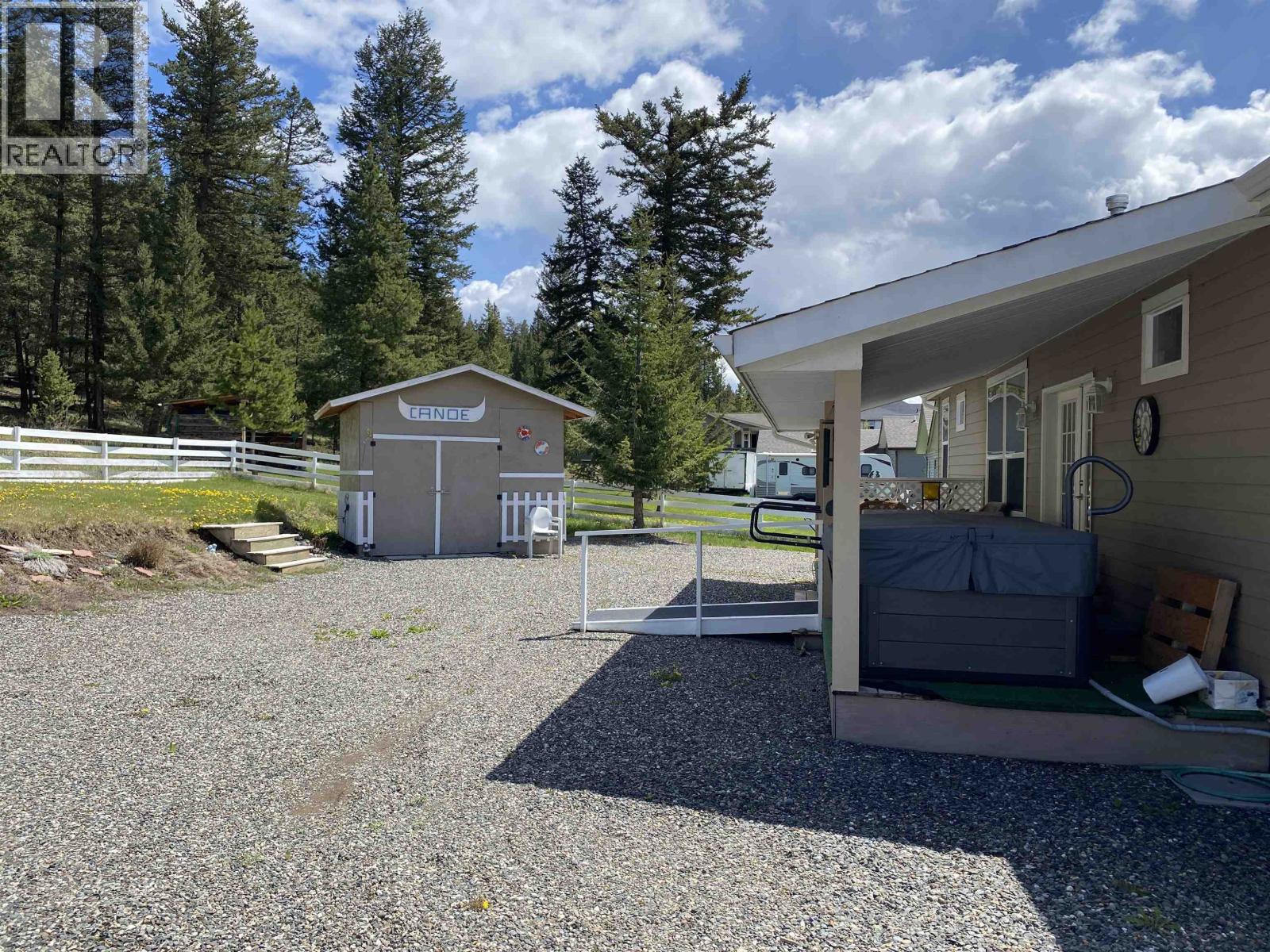 308 Blackstock Road, 100 Mile House, British Columbia  V0K 2E1 - Photo 24 - R3126658