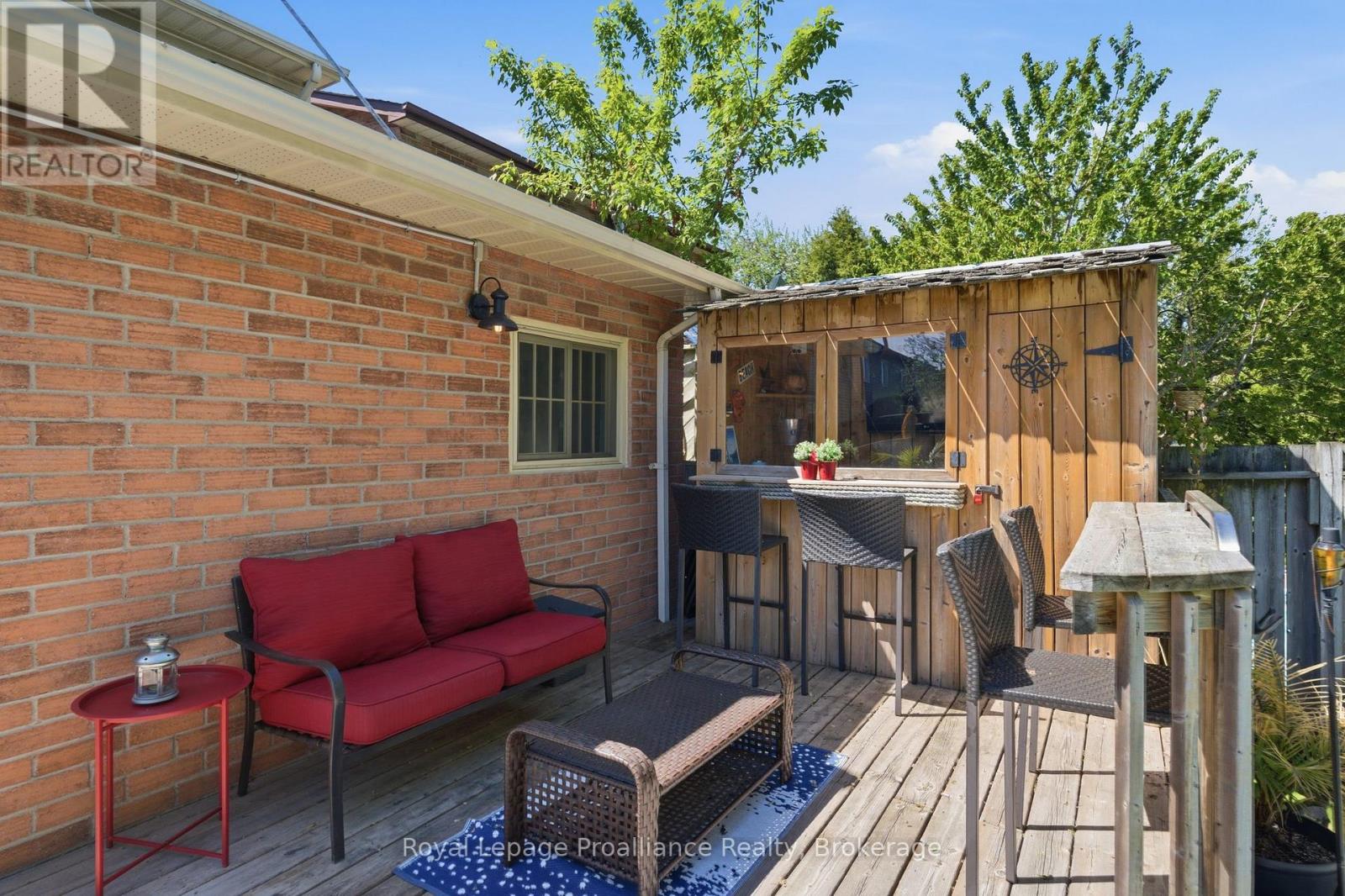 4 Henderson Drive, Whitby, Ontario  L1N 7Y2 - Photo 24 - E13157840