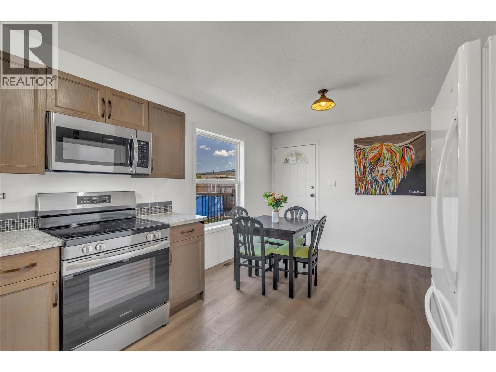 9714 Sargeant Street, Summerland, British Columbia  V0H 1Z3 - Photo 6 - 10388310
