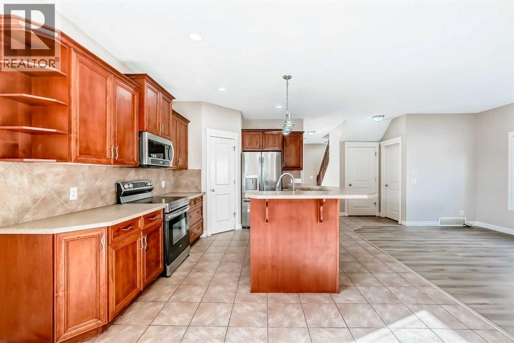36 Saddleland Court NE, Calgary, Alberta  T3J 5J5 - Photo 6 - A2312165