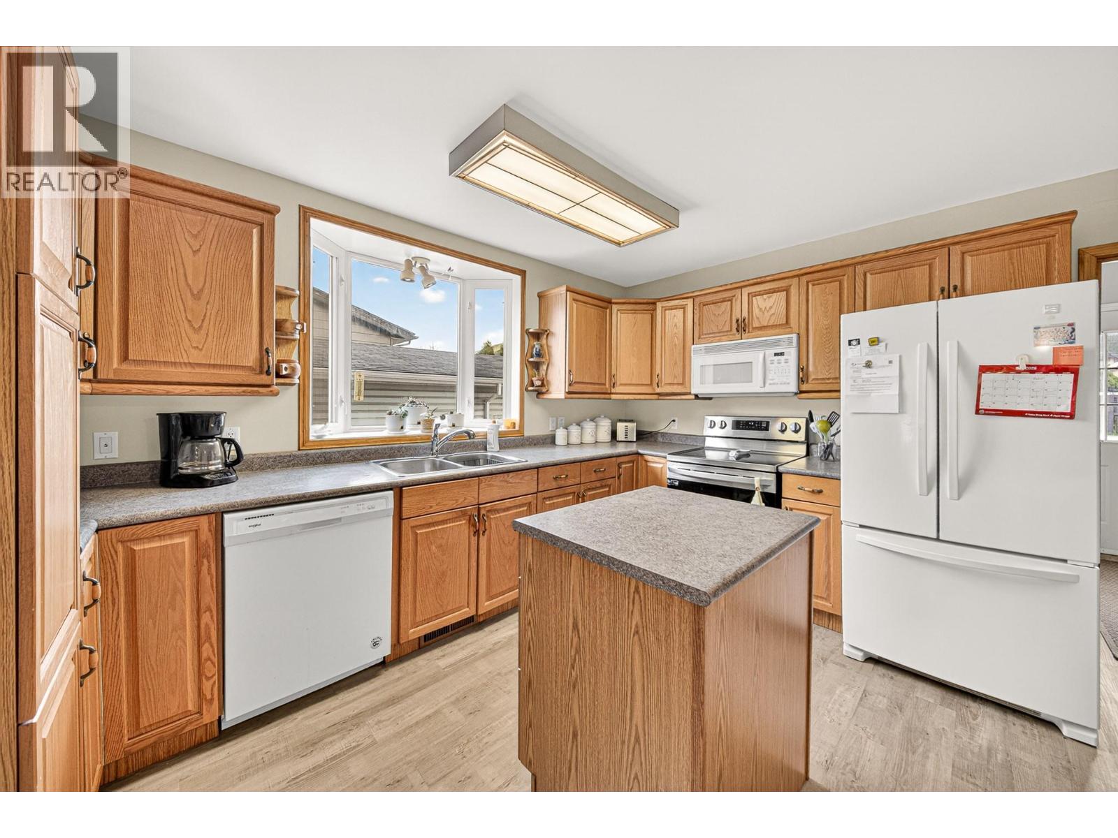 1162 5th Avenue, Fernie, British Columbia  V0B 1M0 - Photo 10 - 10388346