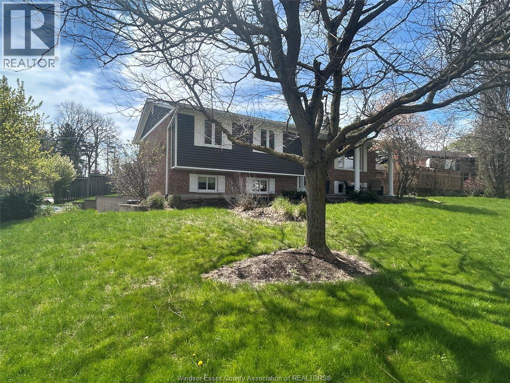 1 Sunset Place, Elmira, Ontario  N3B 3E2 - Photo 4 - 26011777