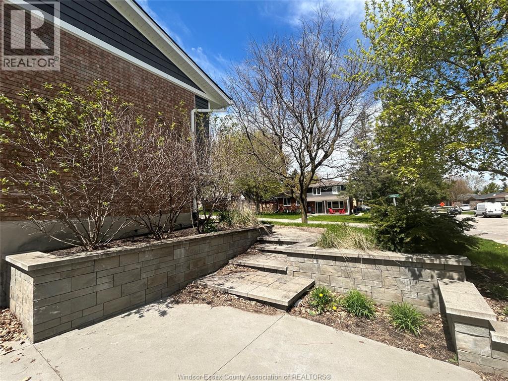 1 Sunset Place, Elmira, Ontario  N3B 3E2 - Photo 7 - 26011777