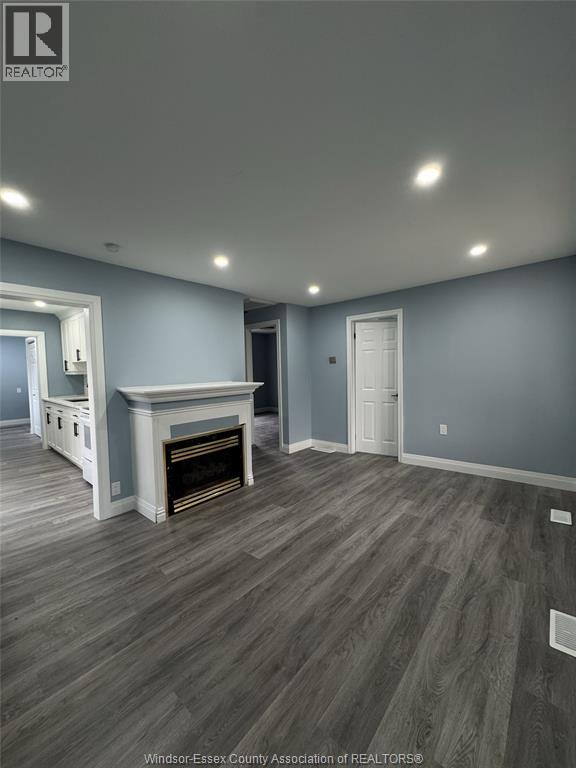 3669 Queen Street, Windsor, Ontario N9C 1P1 - Photo 2 - 26011589