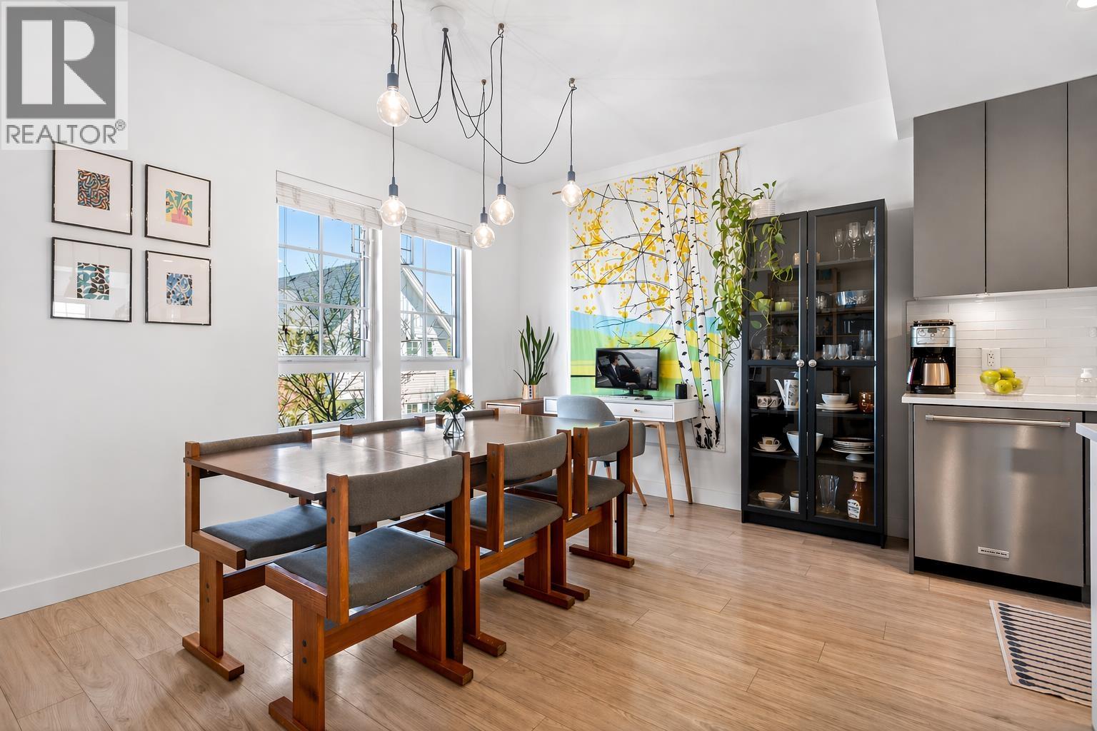 2137 Spring Street, Port Moody, British Columbia  V3H 0J5 - Photo 10 - R3126634