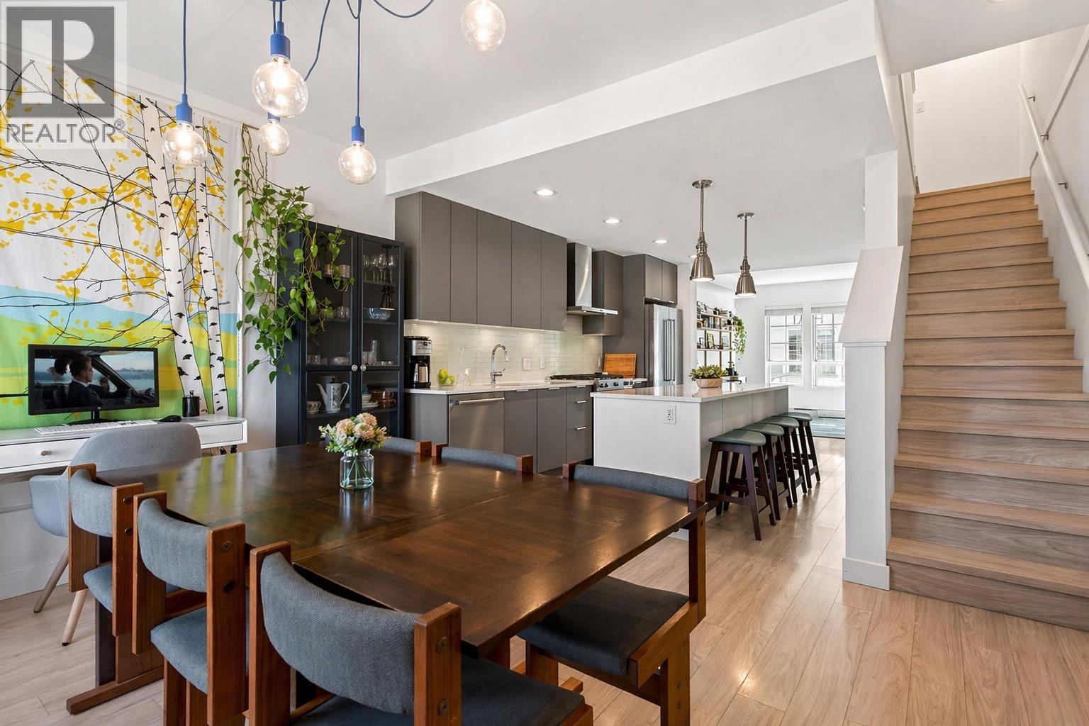 2137 Spring Street, Port Moody, British Columbia  V3H 0J5 - Photo 12 - R3126634