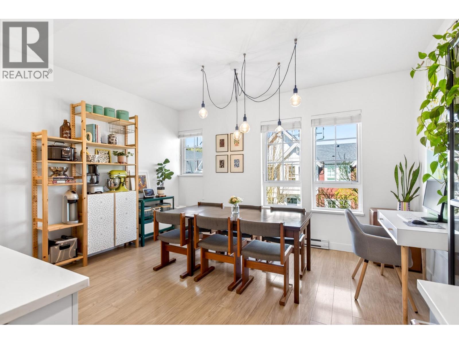 2137 Spring Street, Port Moody, British Columbia  V3H 0J5 - Photo 9 - R3126634