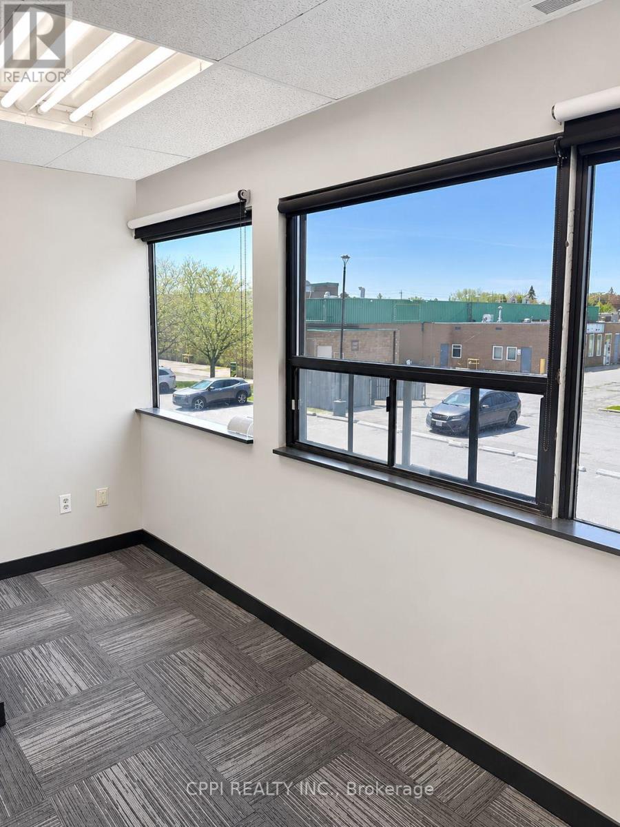 220 Room Only - 650 King Street E, Oshawa, Ontario  L1H 1G5 - Photo 16 - E13158994