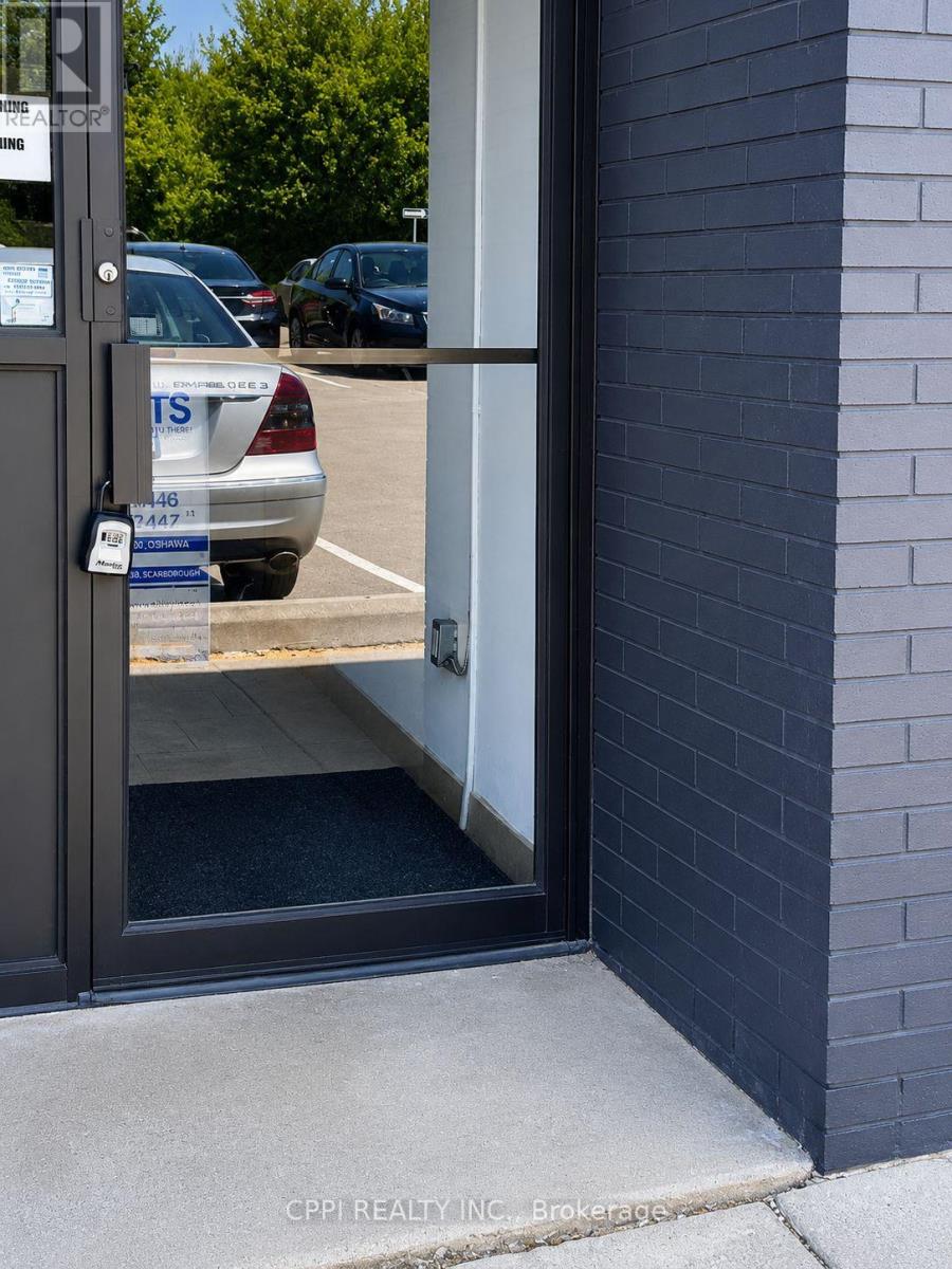 220 Room Only - 650 King Street E, Oshawa, Ontario  L1H 1G5 - Photo 32 - E13158994