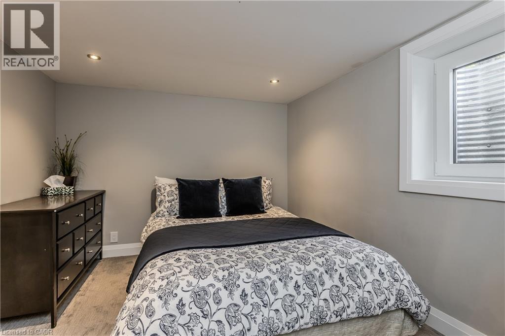 754 Hawkins Crescent, Burlington, Ontario  L7S 2E2 - Photo 23 - 40829644