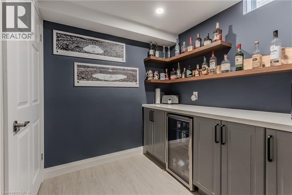 754 Hawkins Crescent, Burlington, Ontario  L7S 2E2 - Photo 22 - 40829644