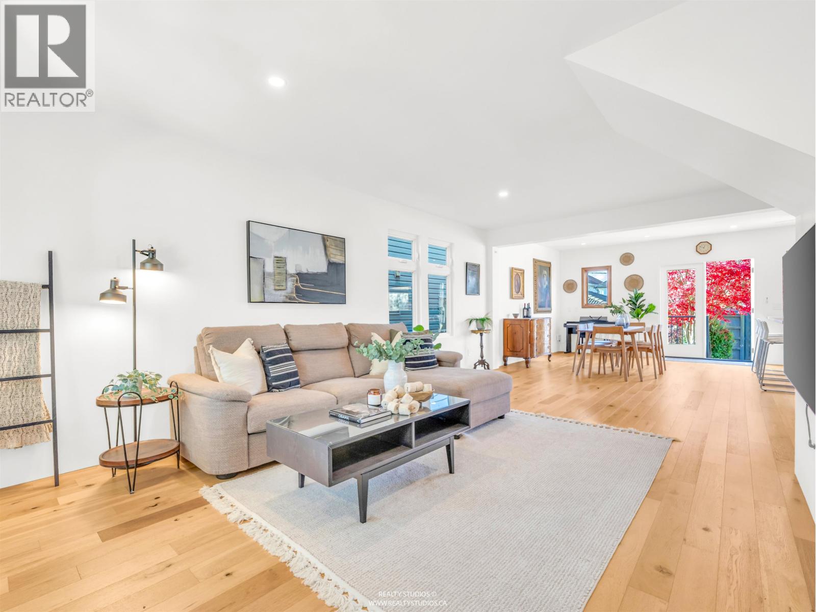 4379 Welwyn Street, Vancouver, British Columbia  V5N 3Z3 - Photo 5 - R3122316