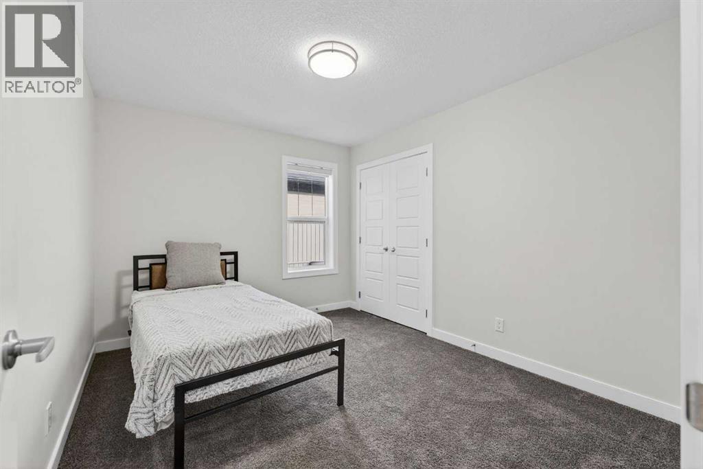 15 Midgrove Drive SW, Airdrie, Alberta  T4B 5H1 - Photo 34 - A2283162