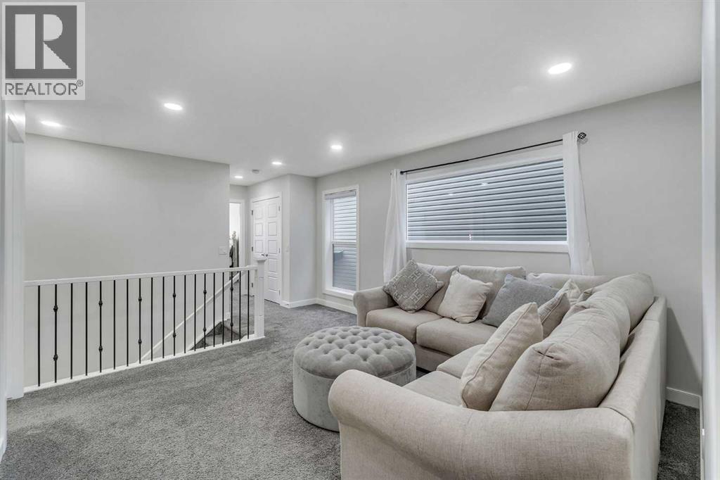 15 Midgrove Drive SW, Airdrie, Alberta  T4B 5H1 - Photo 23 - A2283162
