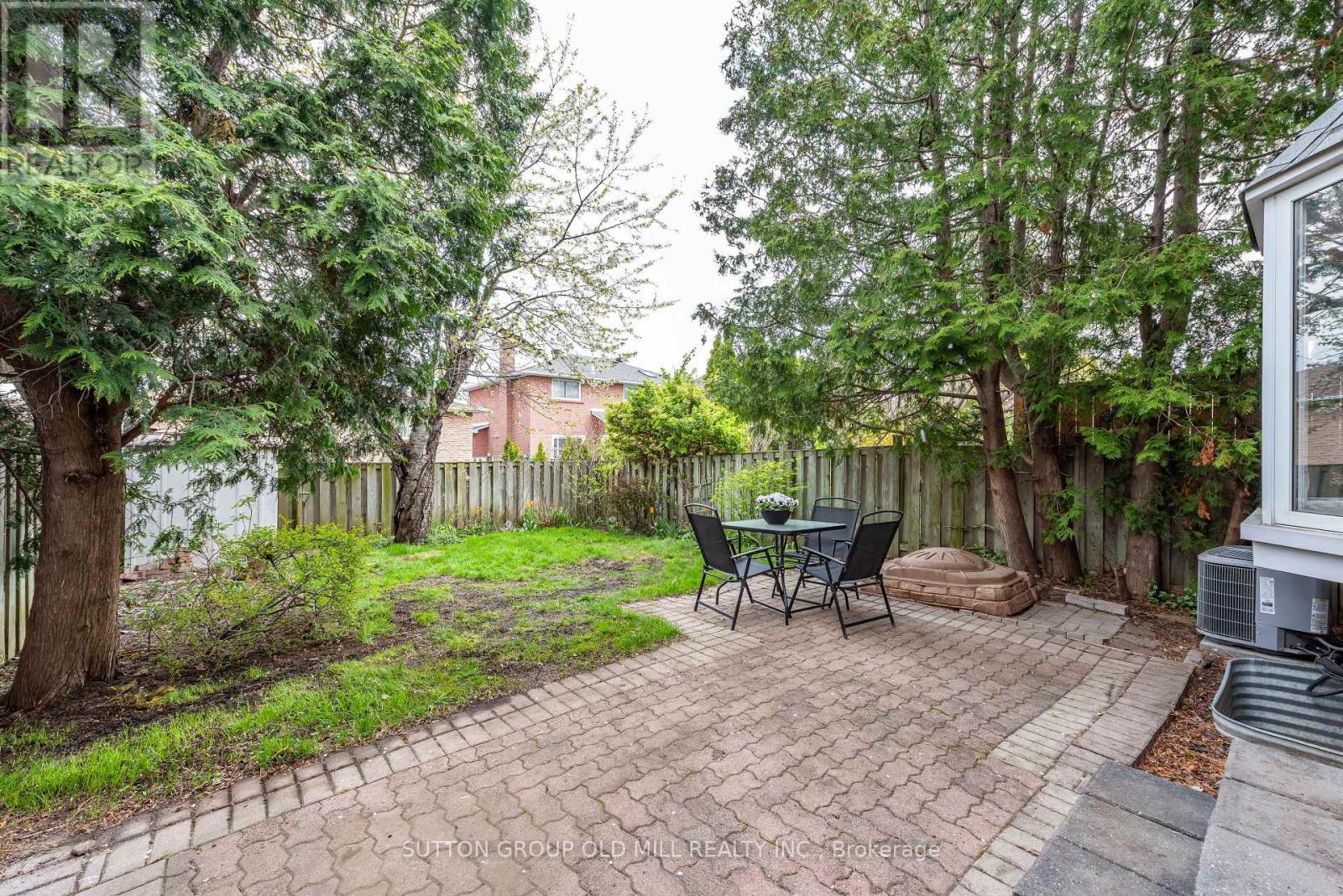 1603 Dewberry Crescent, Mississauga, Ontario  L4W 3B6 - Photo 38 - W13099394