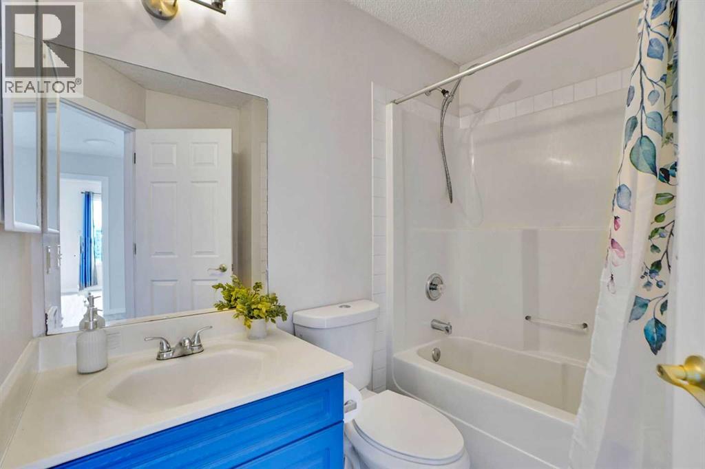 19 Taravista Gardens NE, Calgary, Alberta  T3J 4K8 - Photo 20 - A2309796