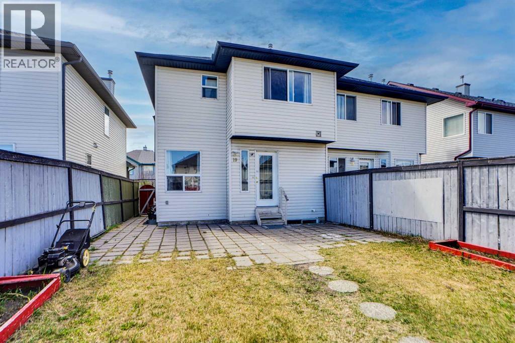 19 Taravista Gardens NE, Calgary, Alberta  T3J 4K8 - Photo 33 - A2309796
