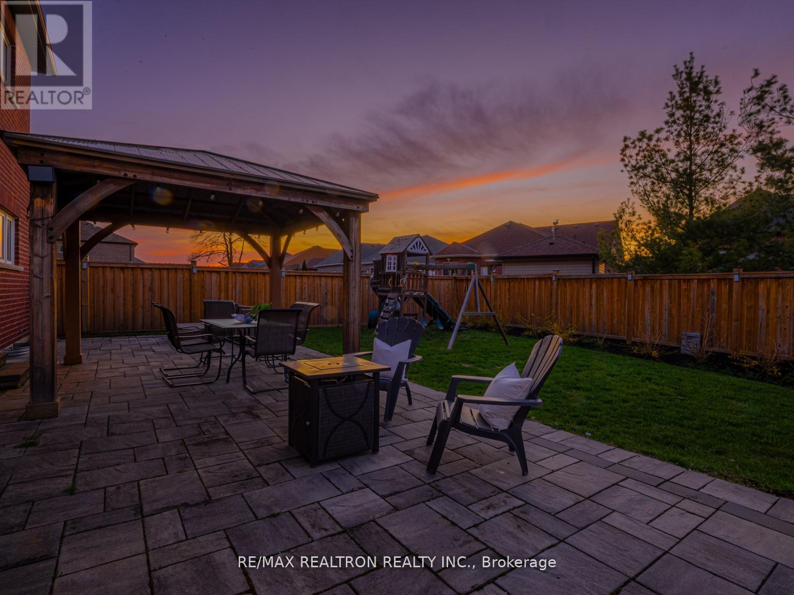 1787 Emberton Way, Innisfil, Ontario  L9S 0N4 - Photo 2 - N13159036