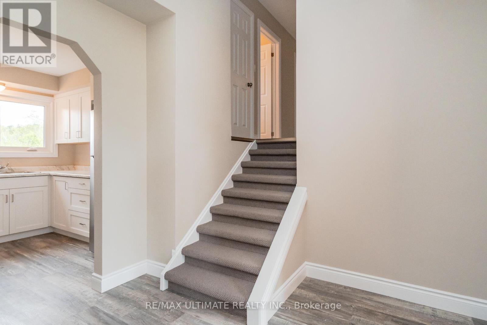321 Warrington Road, Clearview (Stayner), Ontario L0M 1S0 - Photo 10 - S13159038