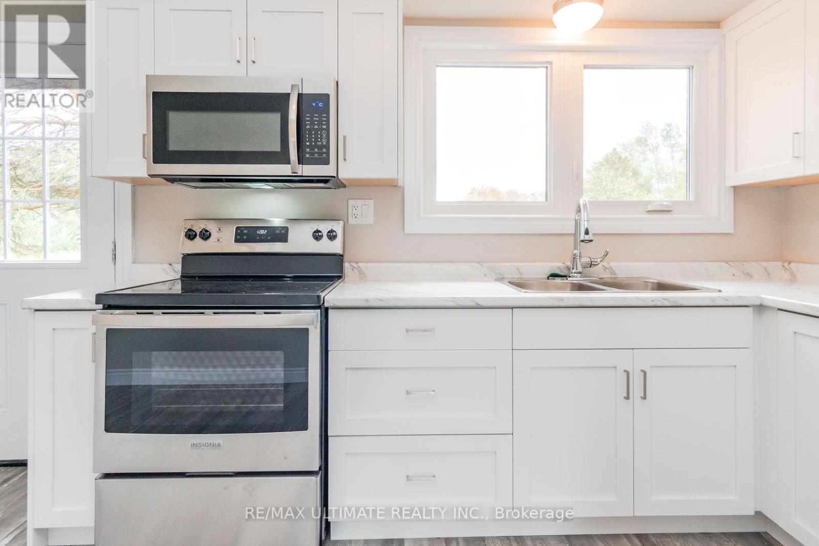 321 Warrington Road, Clearview (Stayner), Ontario L0M 1S0 - Photo 17 - S13159038
