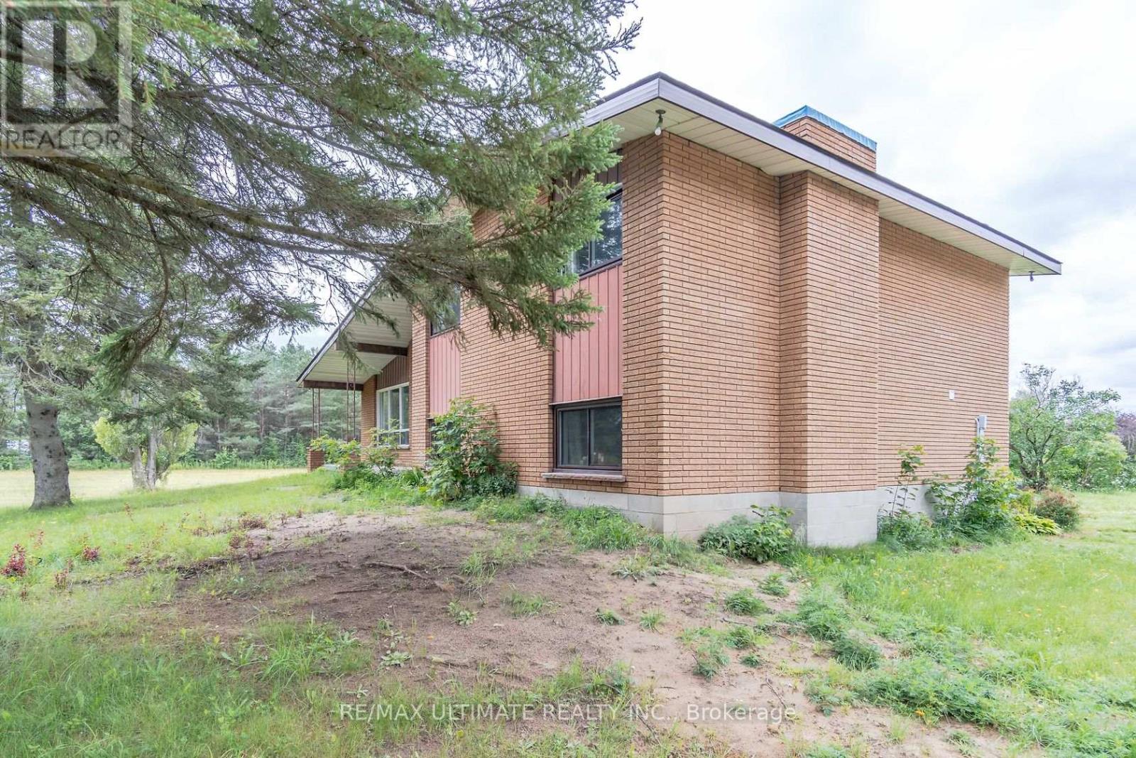 321 Warrington Road, Clearview (Stayner), Ontario L0M 1S0 - Photo 2 - S13159038