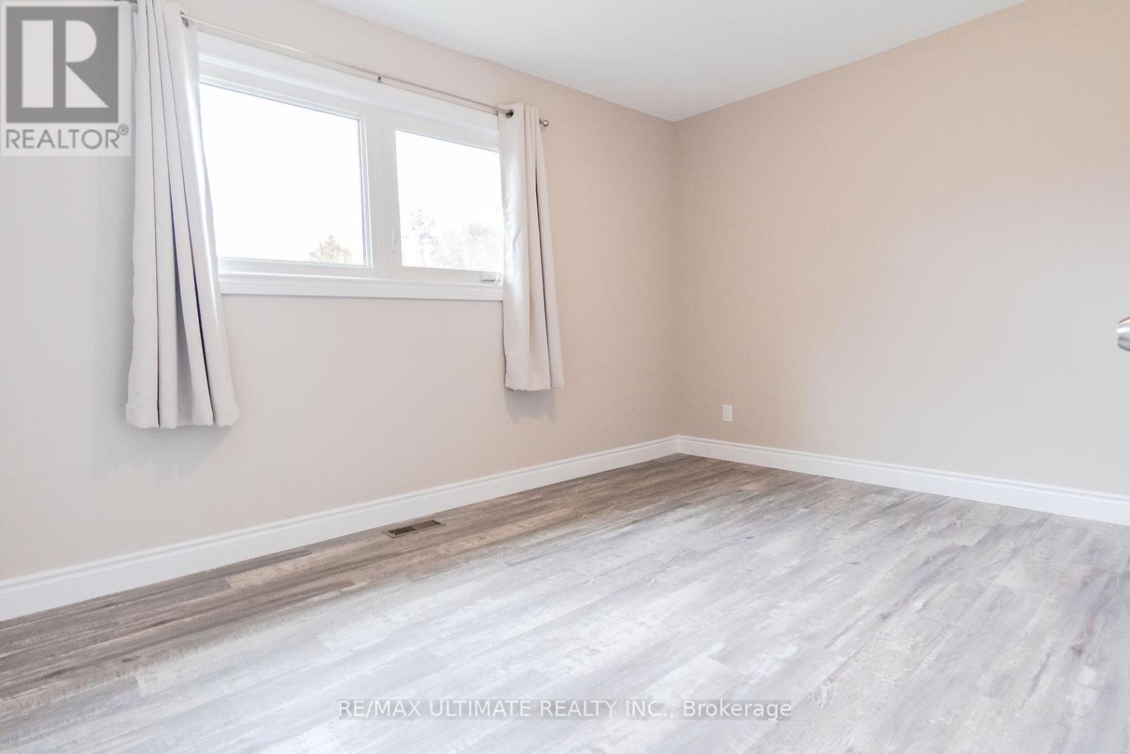 321 Warrington Road, Clearview (Stayner), Ontario L0M 1S0 - Photo 8 - S13159038