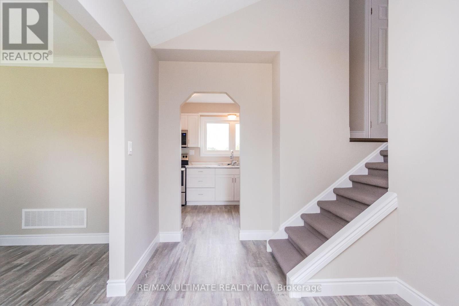 321 Warrington Road, Clearview (Stayner), Ontario L0M 1S0 - Photo 9 - S13159038