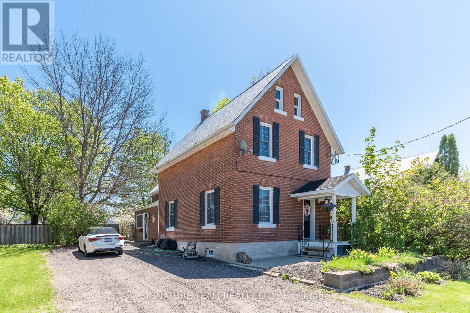 611 Eganville Road, Pembroke, Ontario  K8A 4G1 - Photo 2 - X13067258