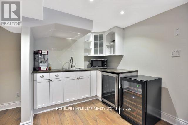 1124 Bridge Road, Oakville, Ontario  L6L 2B9 - Photo 16 - W13159014