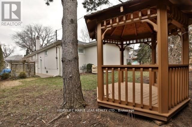 1124 Bridge Road, Oakville, Ontario  L6L 2B9 - Photo 23 - W13159014