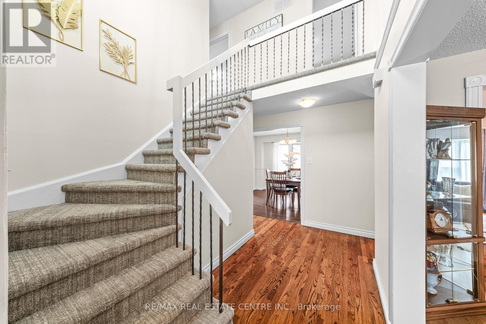 98 Mikado Crescent, Brampton, Ontario L6S 3R7 - Photo 8 - W13159022