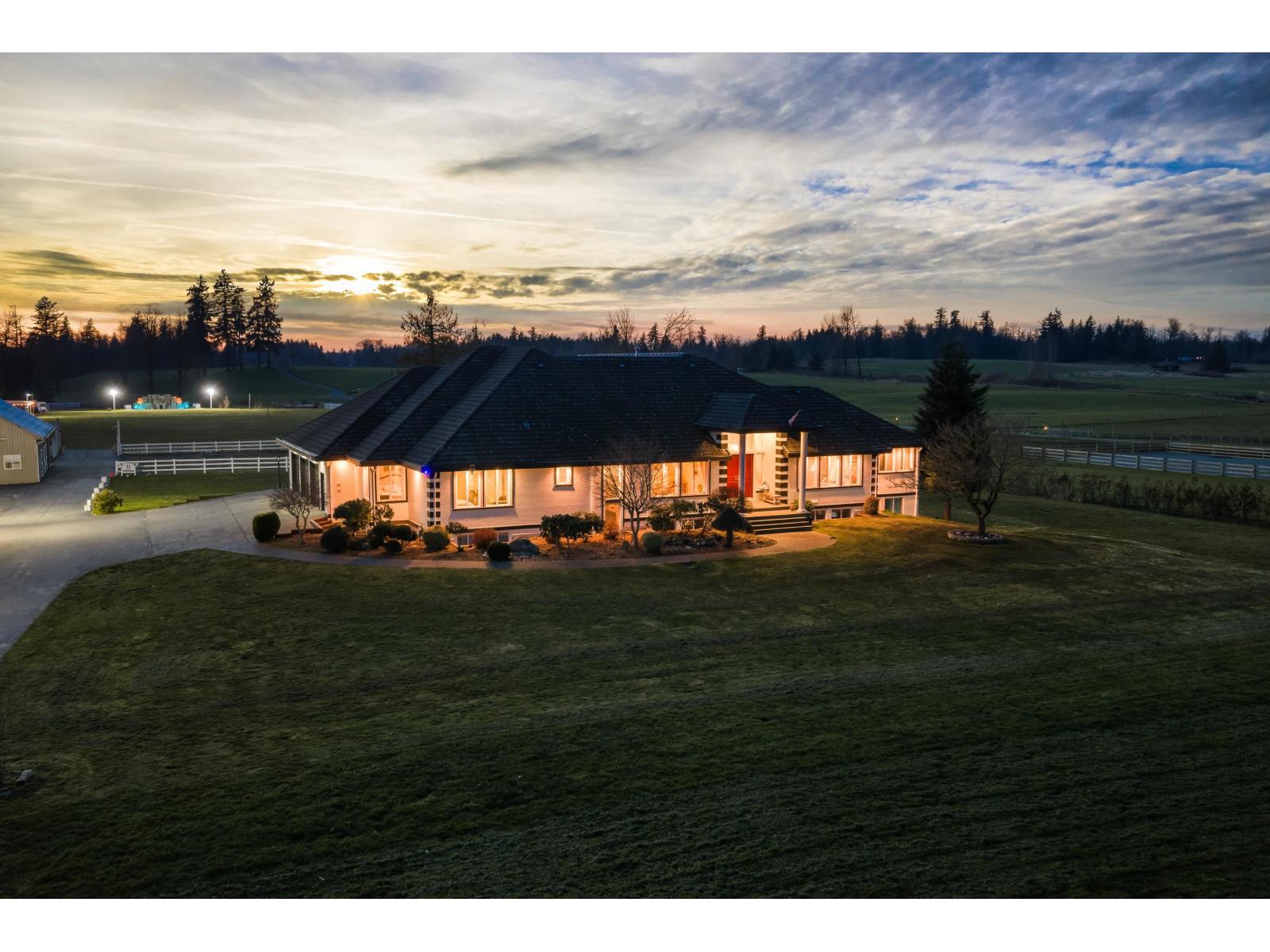 667 248 Street, Langley, British Columbia V4W 2C2 - Photo 38 - R3125877
