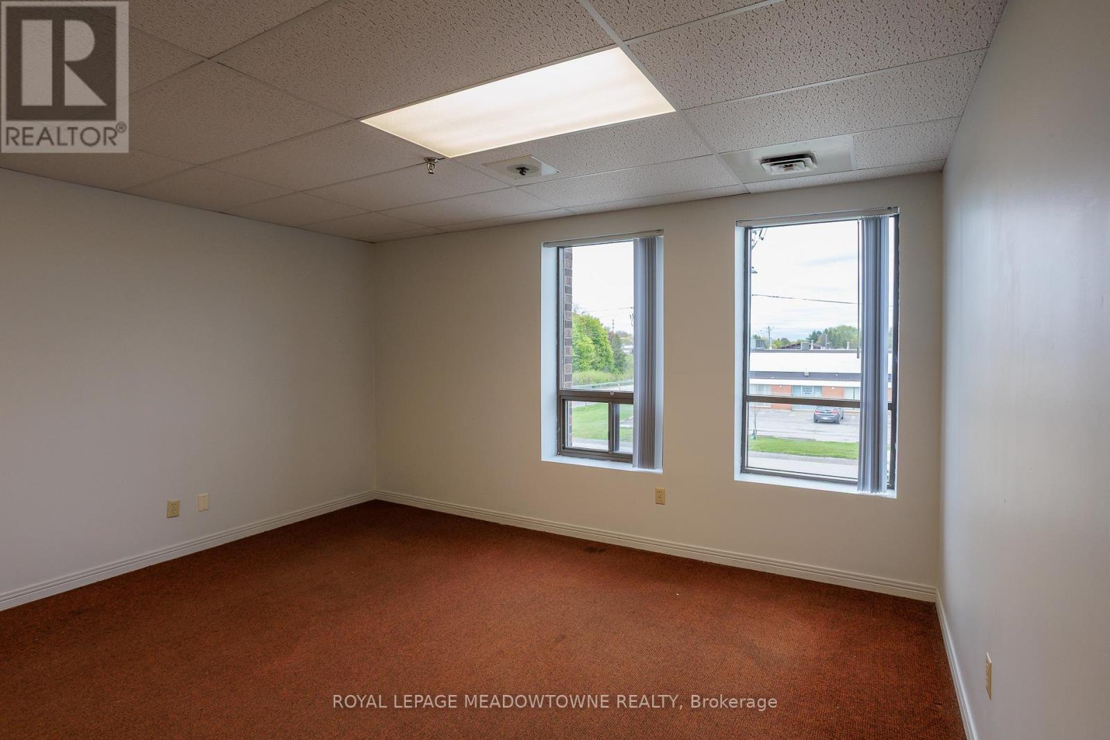 C - 295 Alliance Road, Milton, Ontario L9T 4W8 - Photo 2 - W13061630