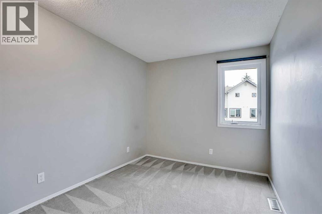 219 Coachway Lane SW, Calgary, Alberta  T3H 1A4 - Photo 30 - A2293775