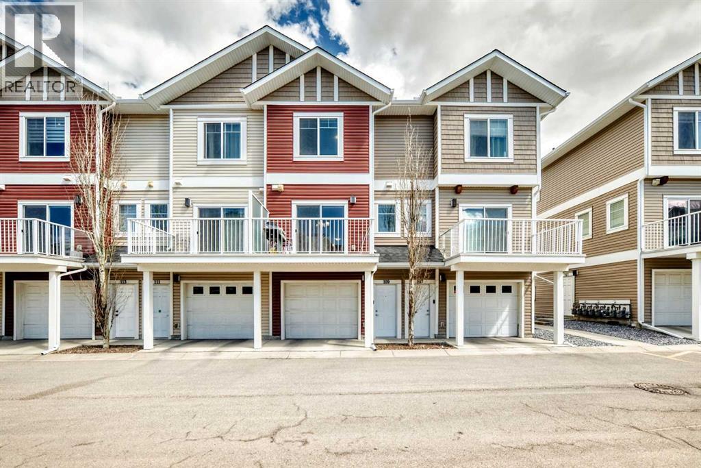 109 Redstone Circle NE, Calgary, Alberta  T3N 0M8 - Photo 2 - A2311502