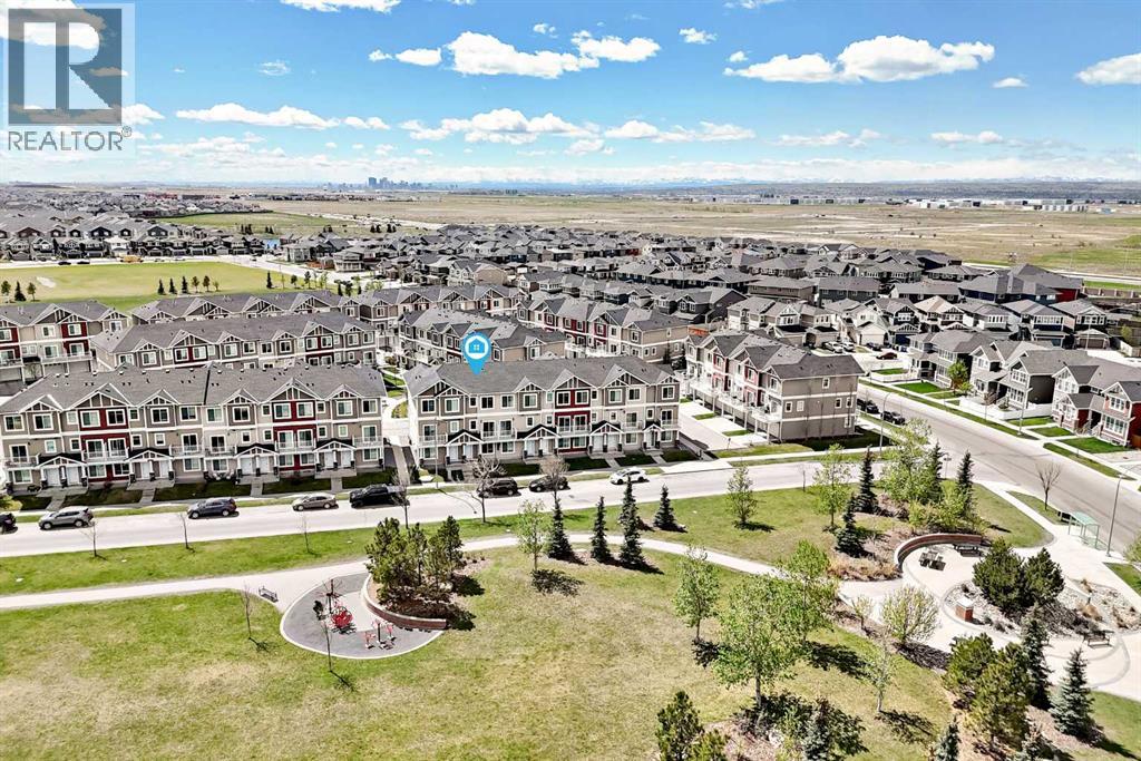 109 Redstone Circle NE, Calgary, Alberta  T3N 0M8 - Photo 4 - A2311502
