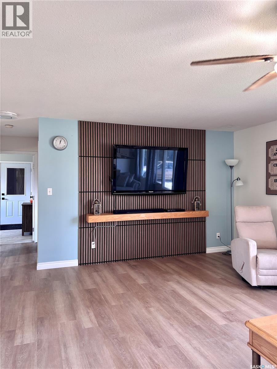 218 Taphorn Street, Muenster, Saskatchewan  S0K 2Y0 - Photo 10 - SK036770