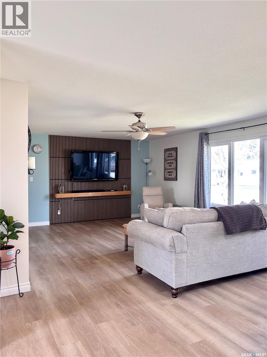 218 Taphorn Street, Muenster, Saskatchewan  S0K 2Y0 - Photo 9 - SK036770