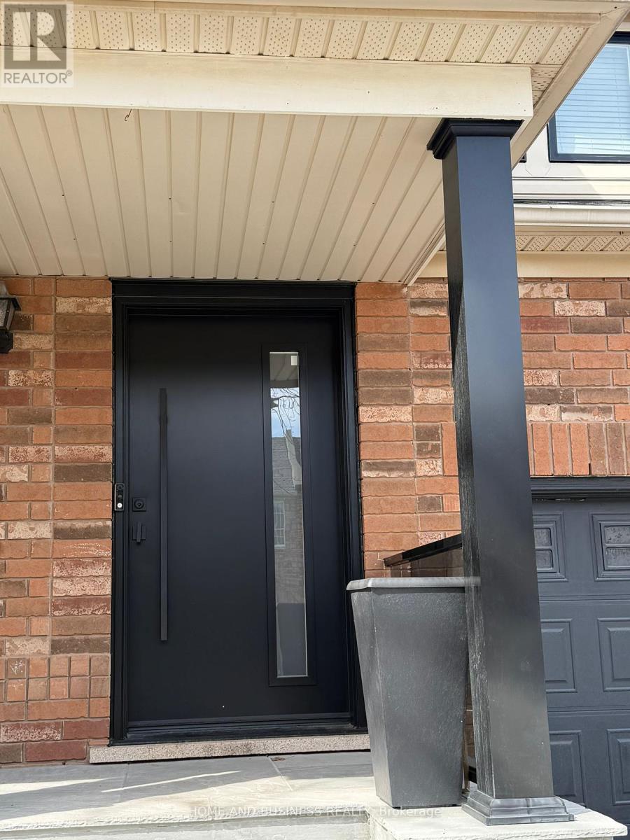 2374 Baintree Crescent, Oakville, Ontario  L6M 4X1 - Photo 3 - W13147118